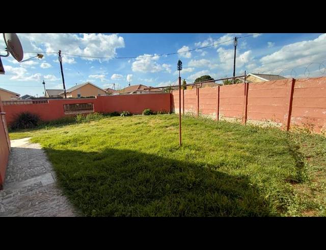 3 BEDROOM HOUSE FOR SALE IN SAVANNA CITY